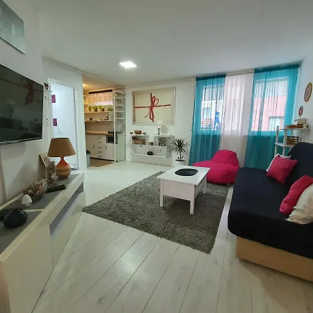 아파트 Studio Apartment Ma