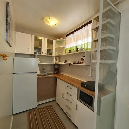 아파트 Studio Apartment Ma